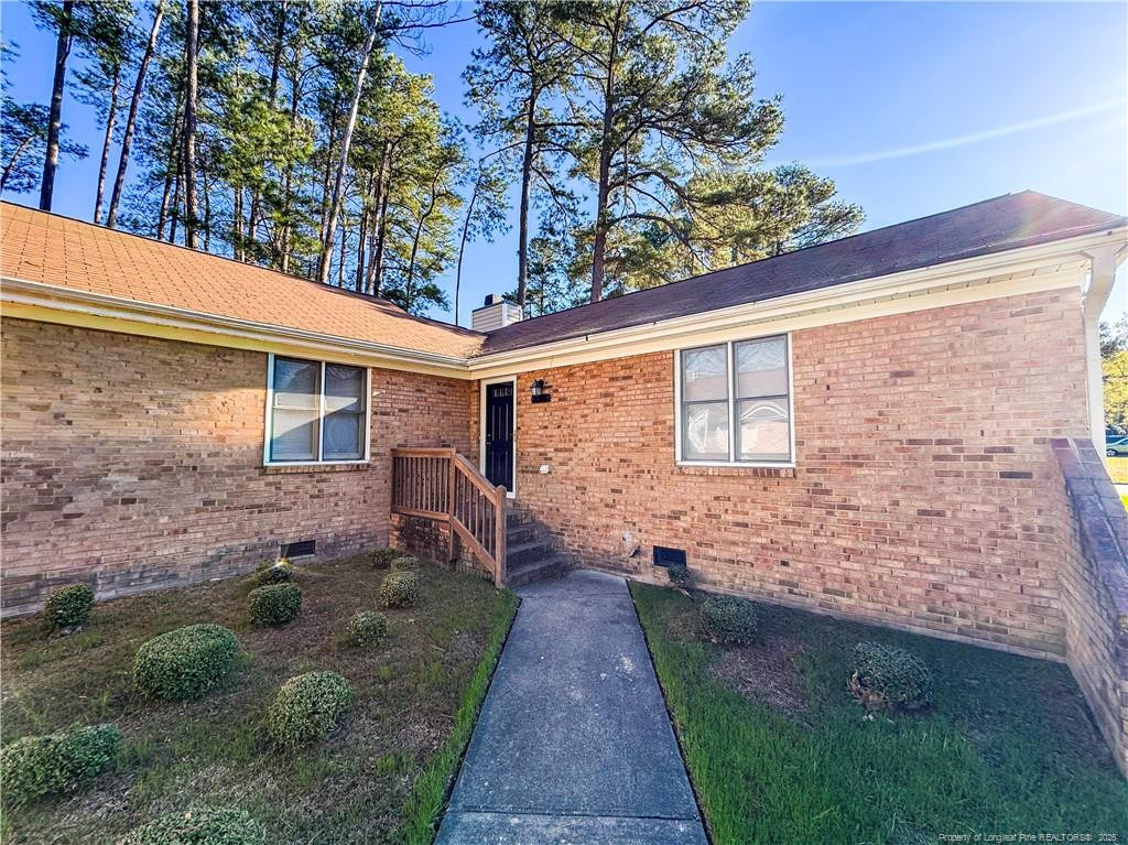 499 Coronation Drive - Photo 2