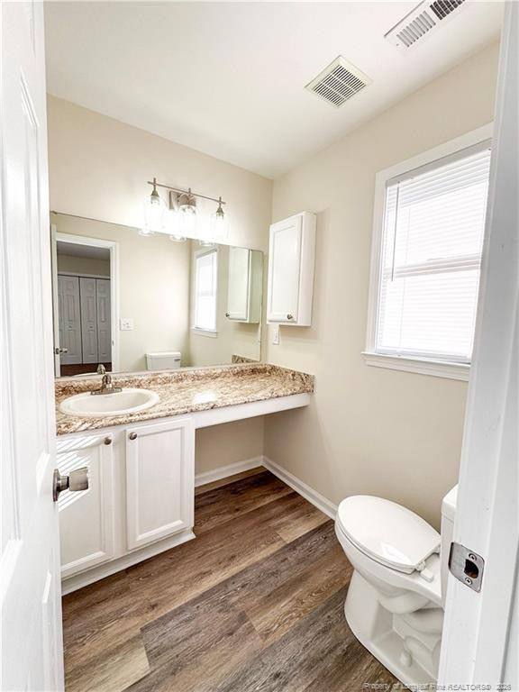 499 Coronation Drive - Photo 13