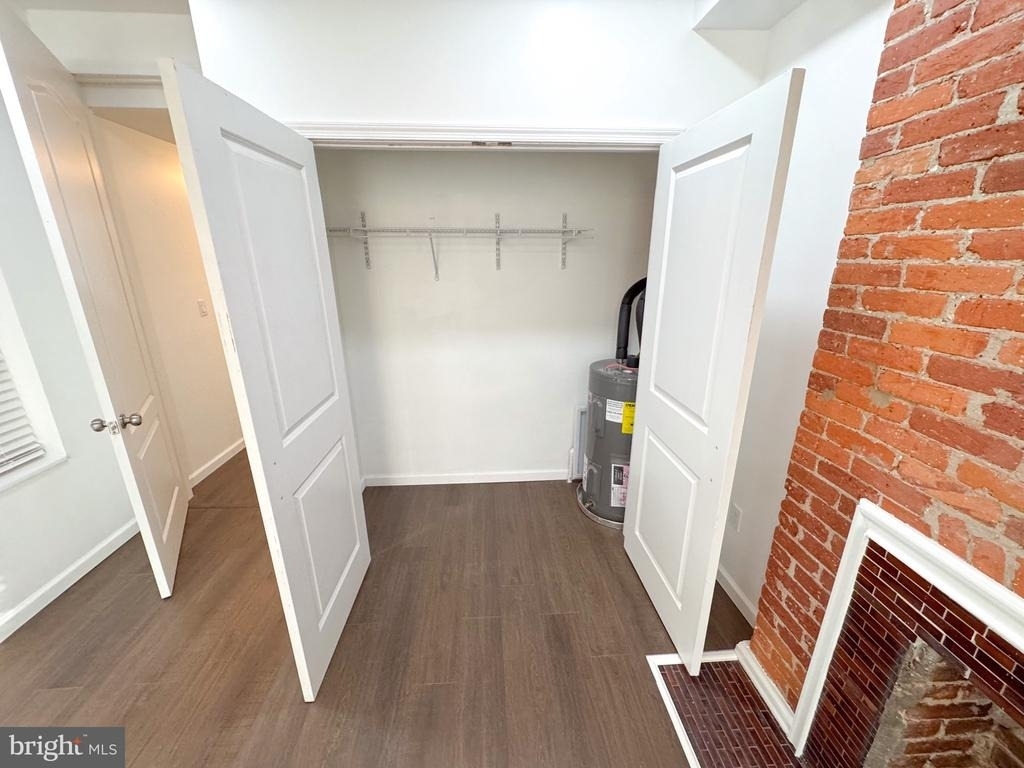 910 N 41st Street - Photo 9