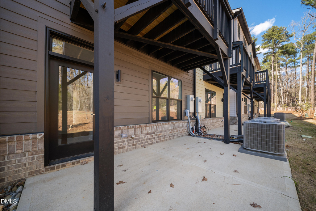1143 Booth Park Boulevard - Photo 29