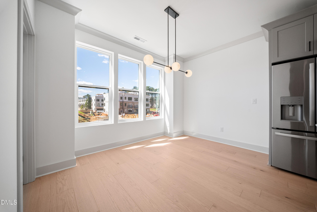 1143 Booth Park Boulevard - Photo 9
