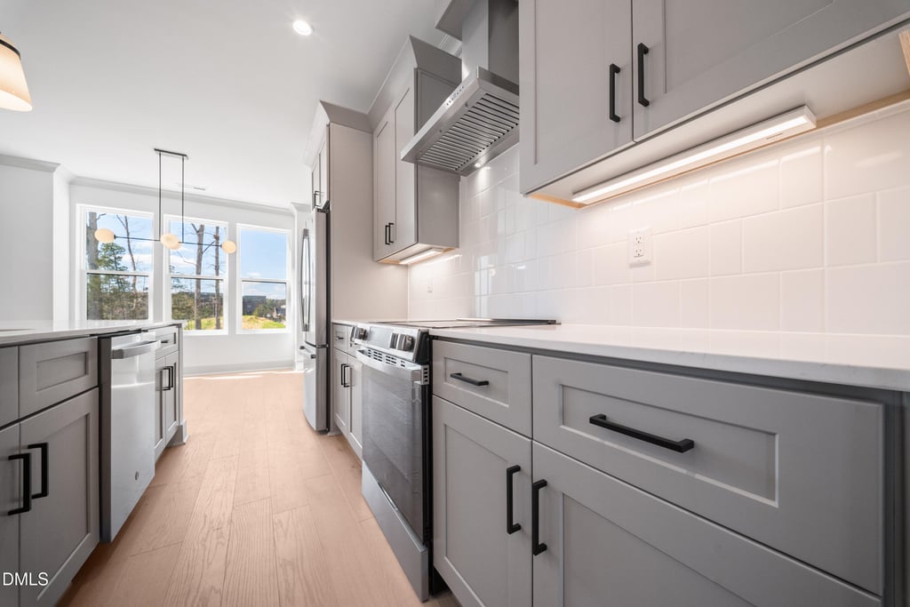 1143 Booth Park Boulevard - Photo 3