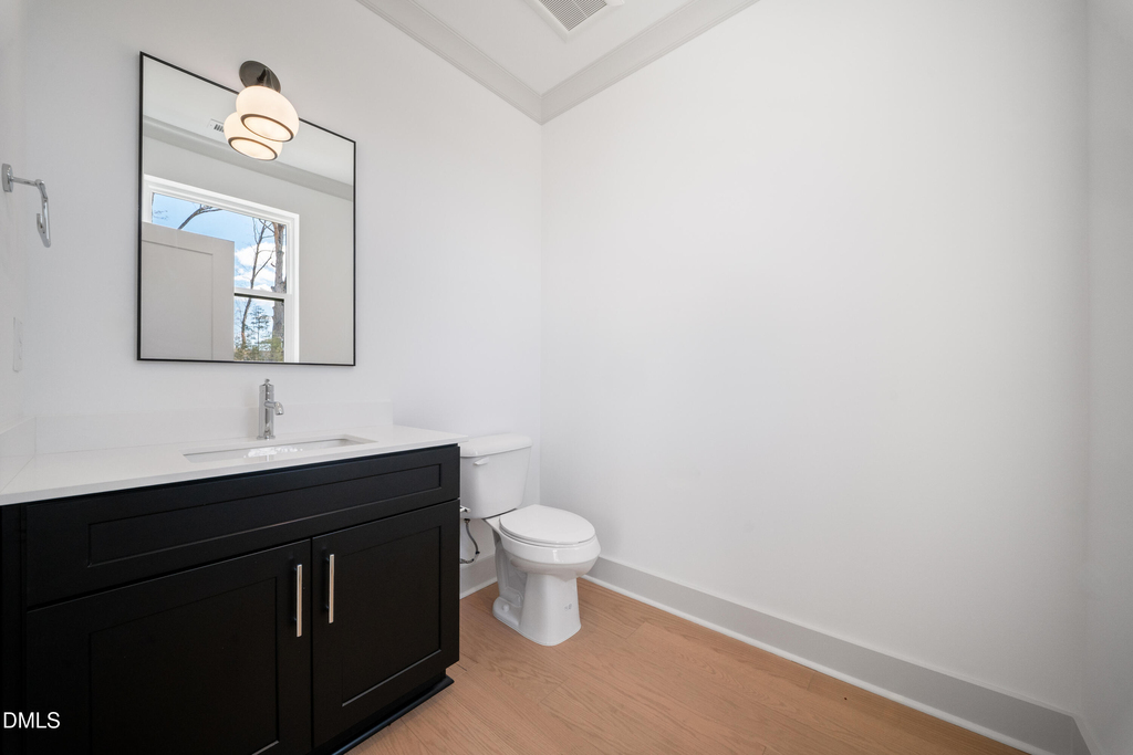 1143 Booth Park Boulevard - Photo 11