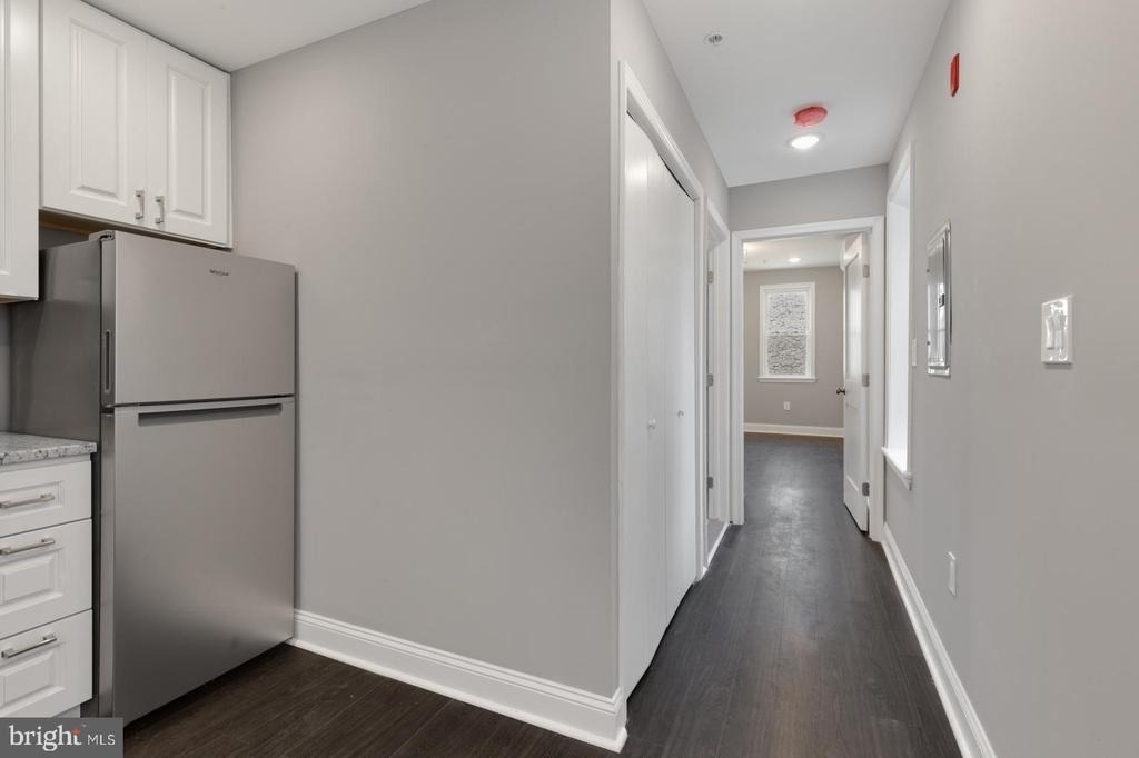 624 N 35th Street - Photo 3