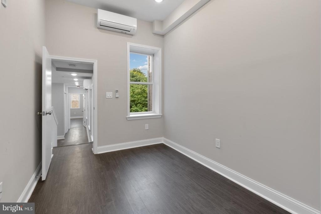 624 N 35th Street - Photo 10