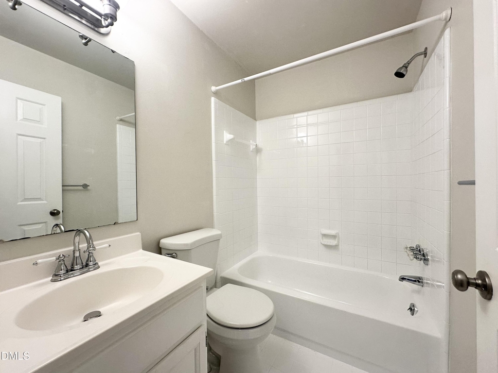 5620 Bridgetowne Way - Photo 16