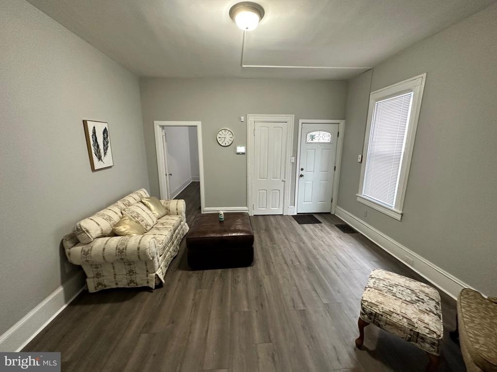 242 Grant Street - Photo 4