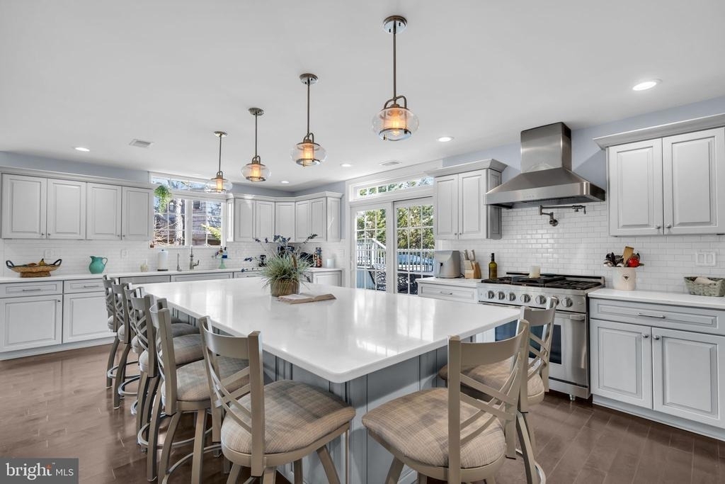375 Kildare Drive - Photo 10