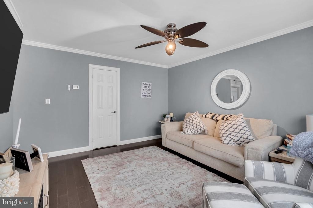 375 Kildare Drive - Photo 12