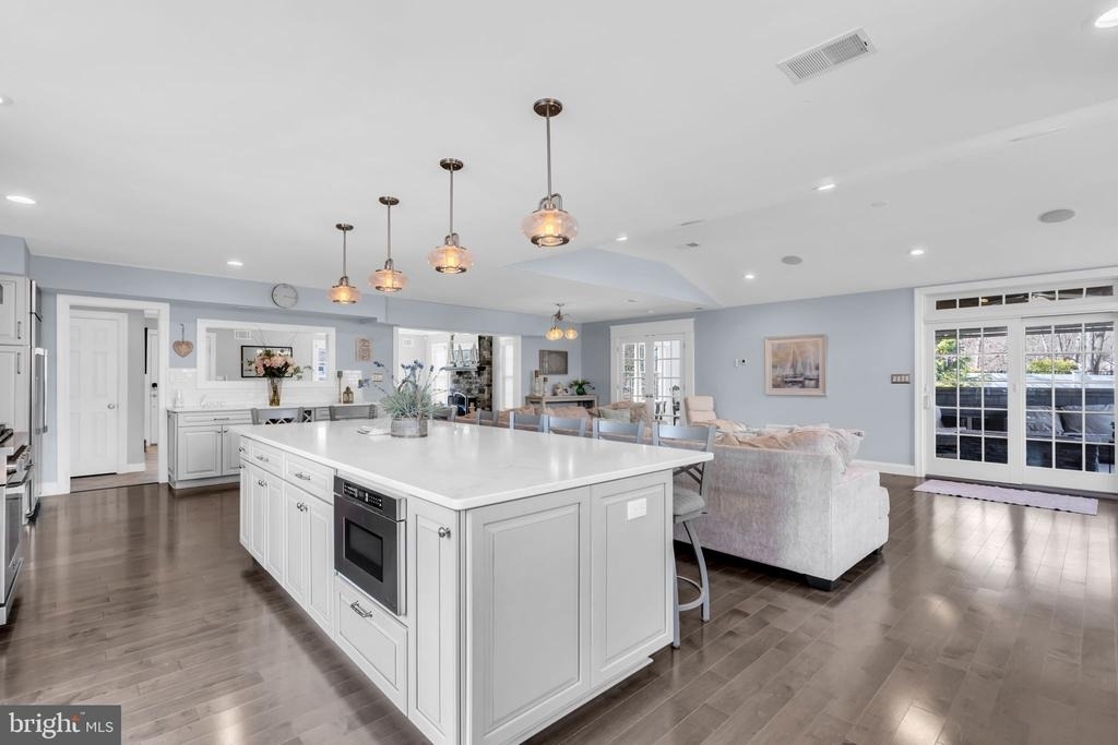 375 Kildare Drive - Photo 11