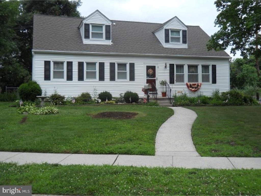 1 Cornell Road - Photo 0
