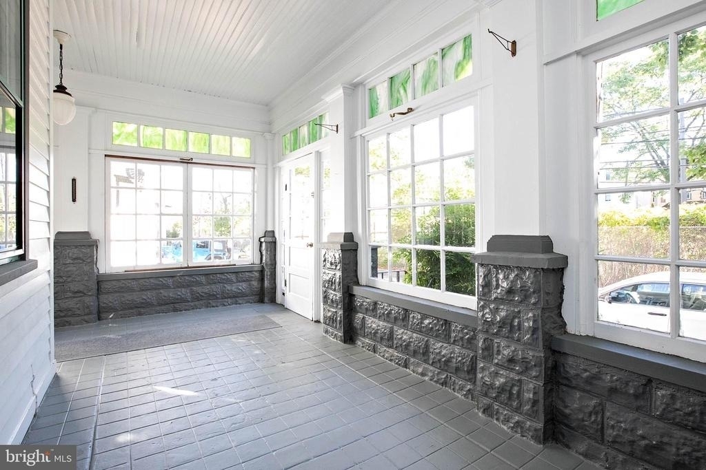 208 S Atlantic Avenue - Photo 3