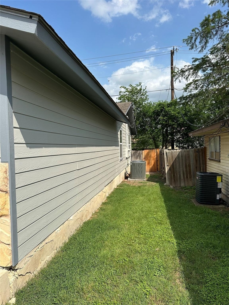 2743 Maple Tree Rd - Photo 15