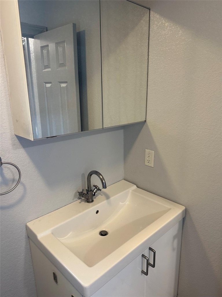 2743 Maple Tree Rd - Photo 13