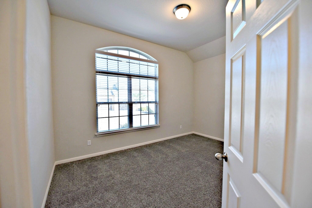 1900 Little Elm Trl - Photo 12