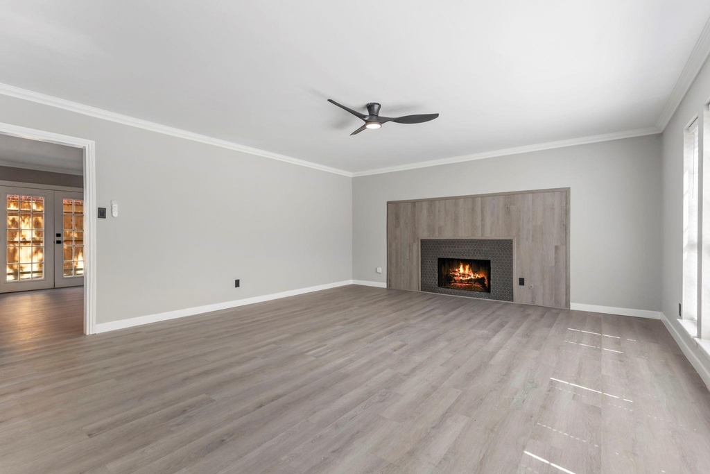 2226 Nantucket Dr - Photo 18