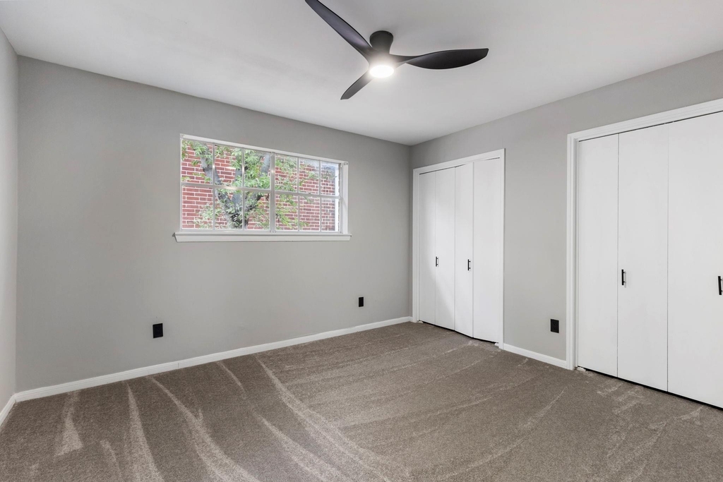 2226 Nantucket Dr - Photo 30