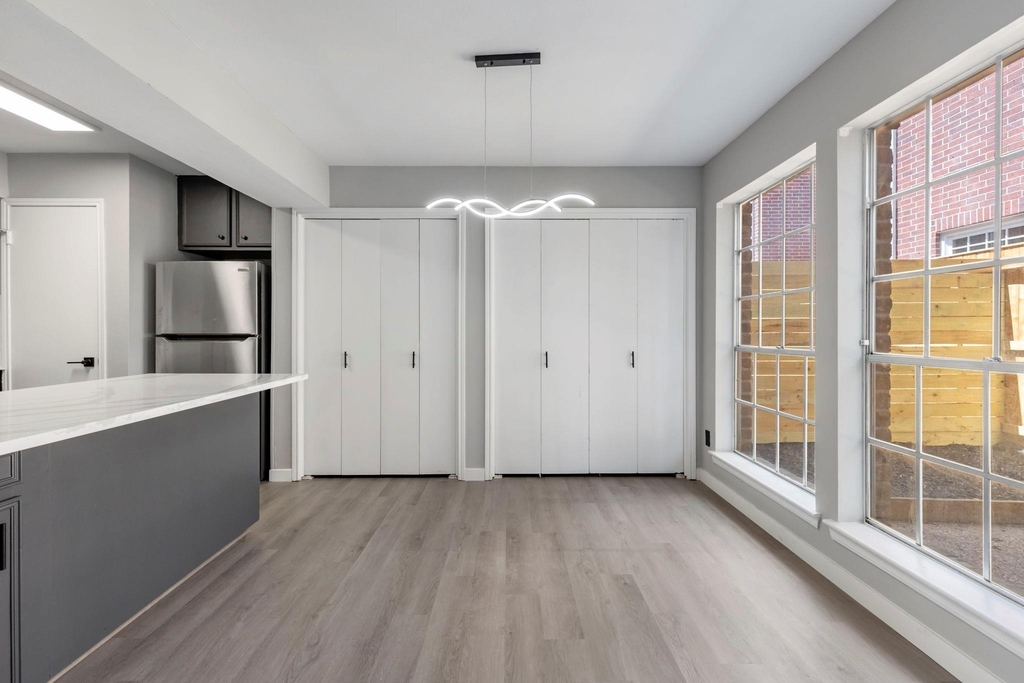 2226 Nantucket Dr - Photo 10