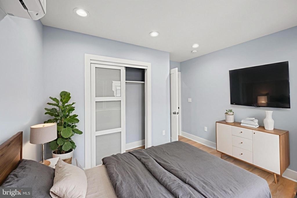 4535 Avondale Street - Photo 4