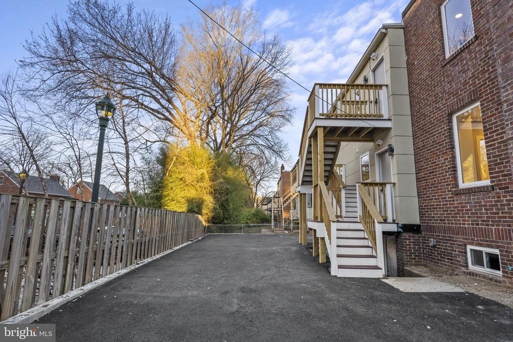 4535 Avondale Street - Photo 8