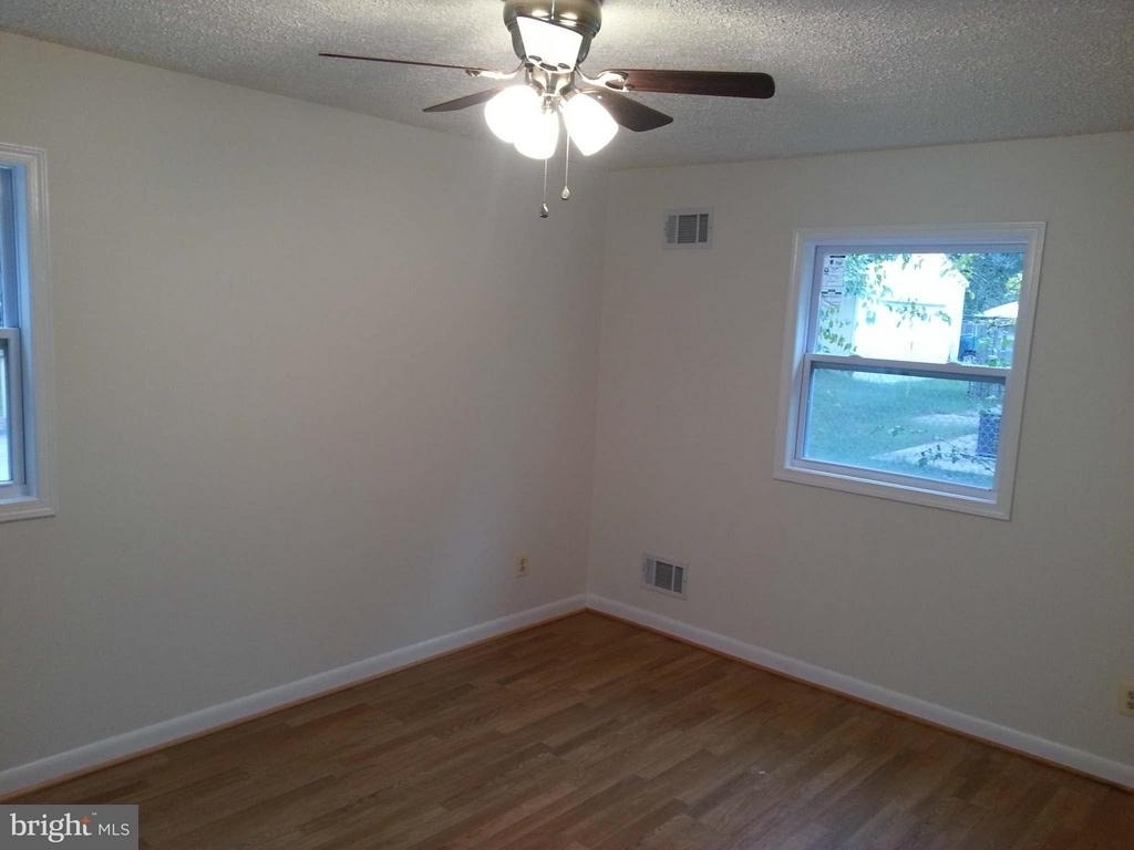 326 Garner Avenue - Photo 7
