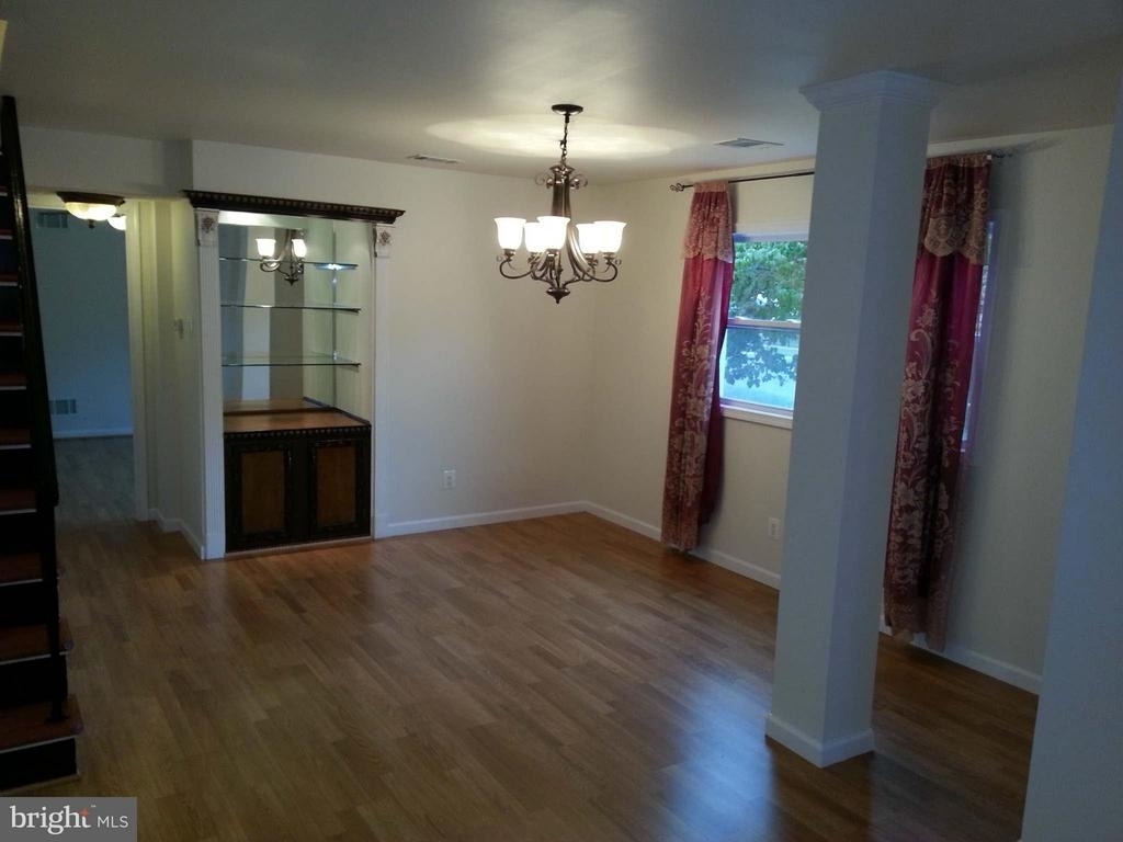 326 Garner Avenue - Photo 2