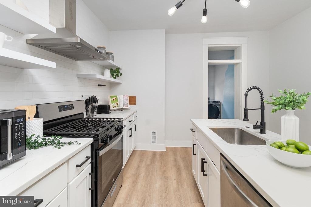 3822 6th Street - Photo 9