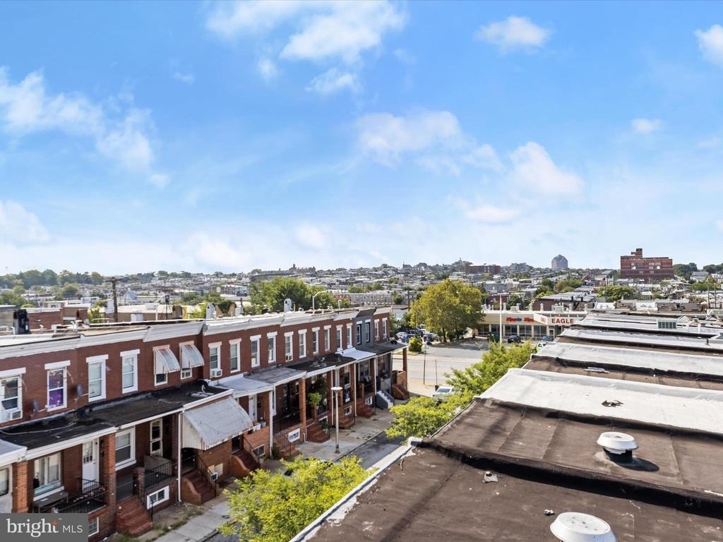 404 N Robinson Street - Photo 41