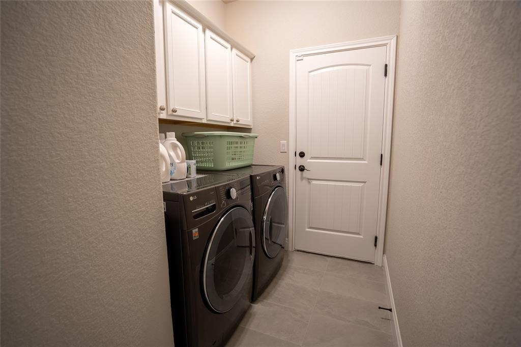 1215 Davis St - Photo 21