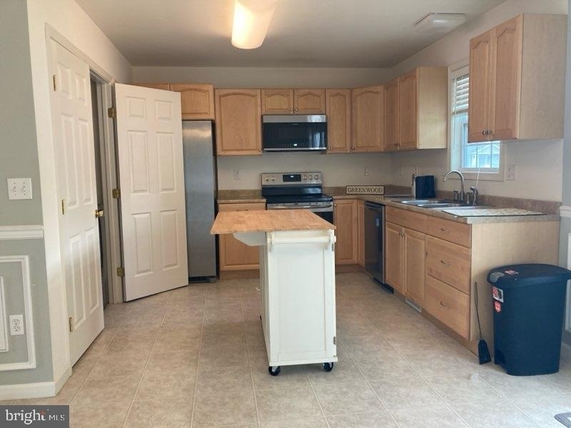 209 N First Street - Photo 3
