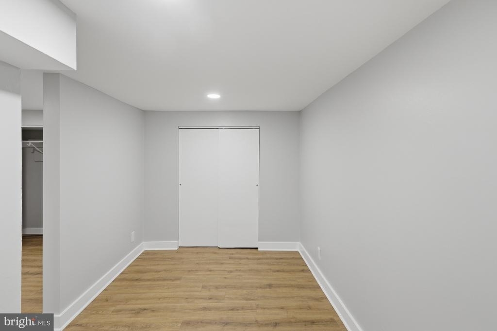 2388 Champlain Street Nw - Photo 8