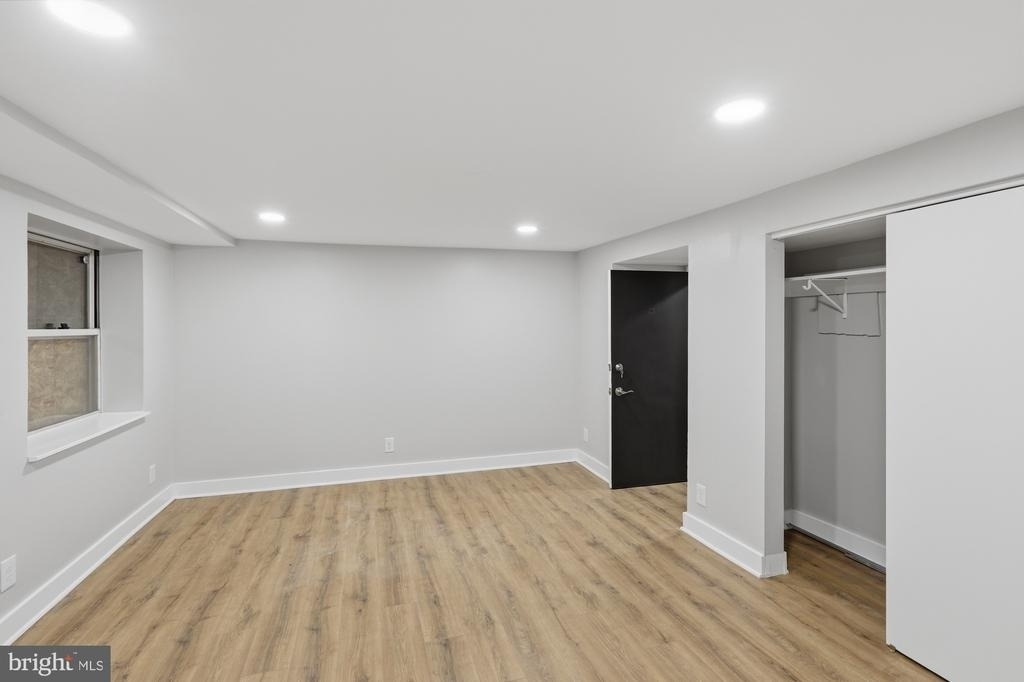 2388 Champlain Street Nw - Photo 12