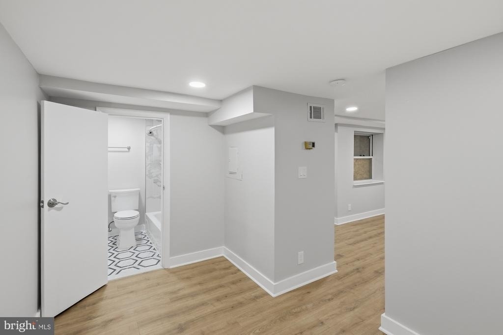 2388 Champlain Street Nw - Photo 11