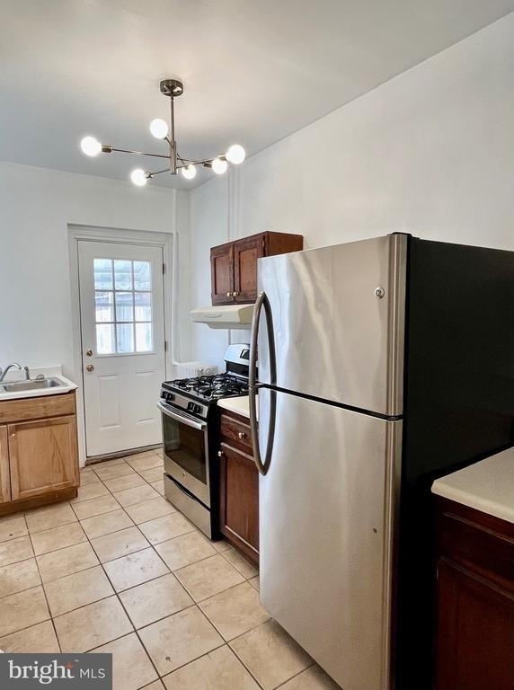 1113 I Street Ne - Photo 4