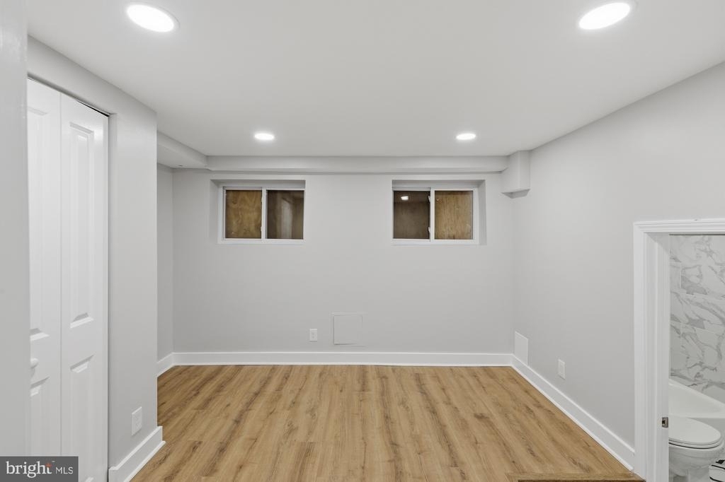 2388 Champlain Street Nw - Photo 13