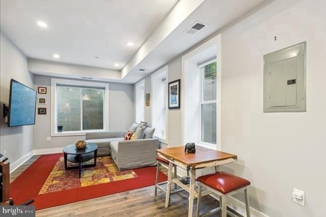 1340 Nicholson Street Nw - Photo 10