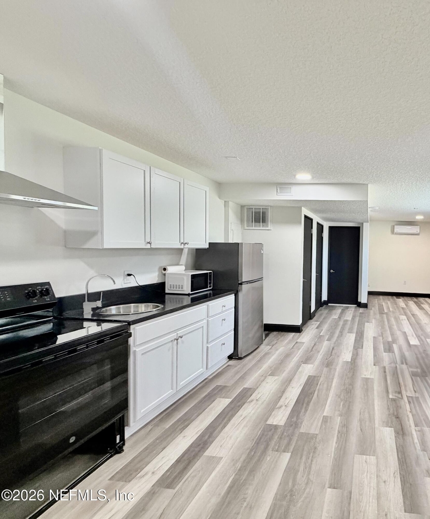 6126 Atlantic Boulevard - Photo 3
