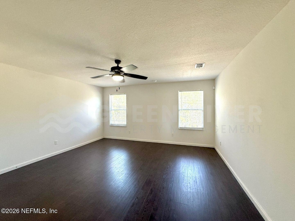 8704 Lake George Circle W - Photo 31
