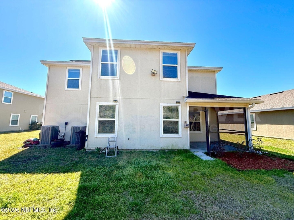 8704 Lake George Circle W - Photo 40