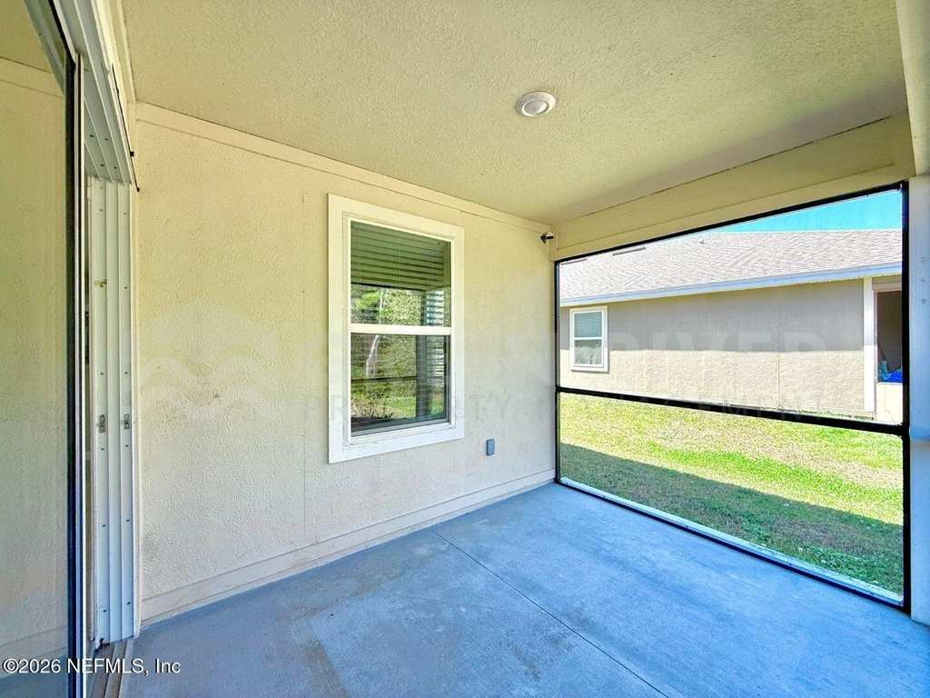 8704 Lake George Circle W - Photo 38