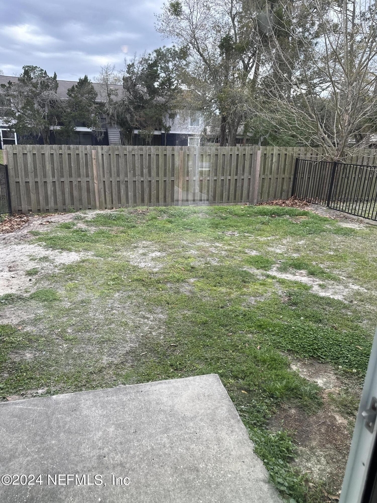 7745 Legacy Trail - Photo 14