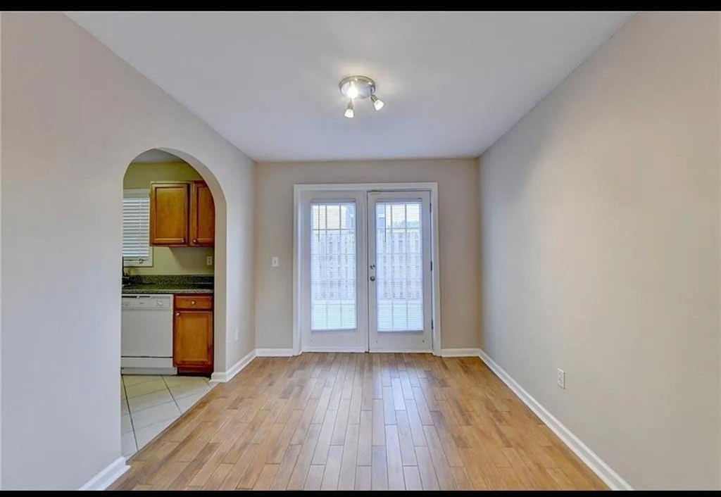 810 Summer Place - Photo 6