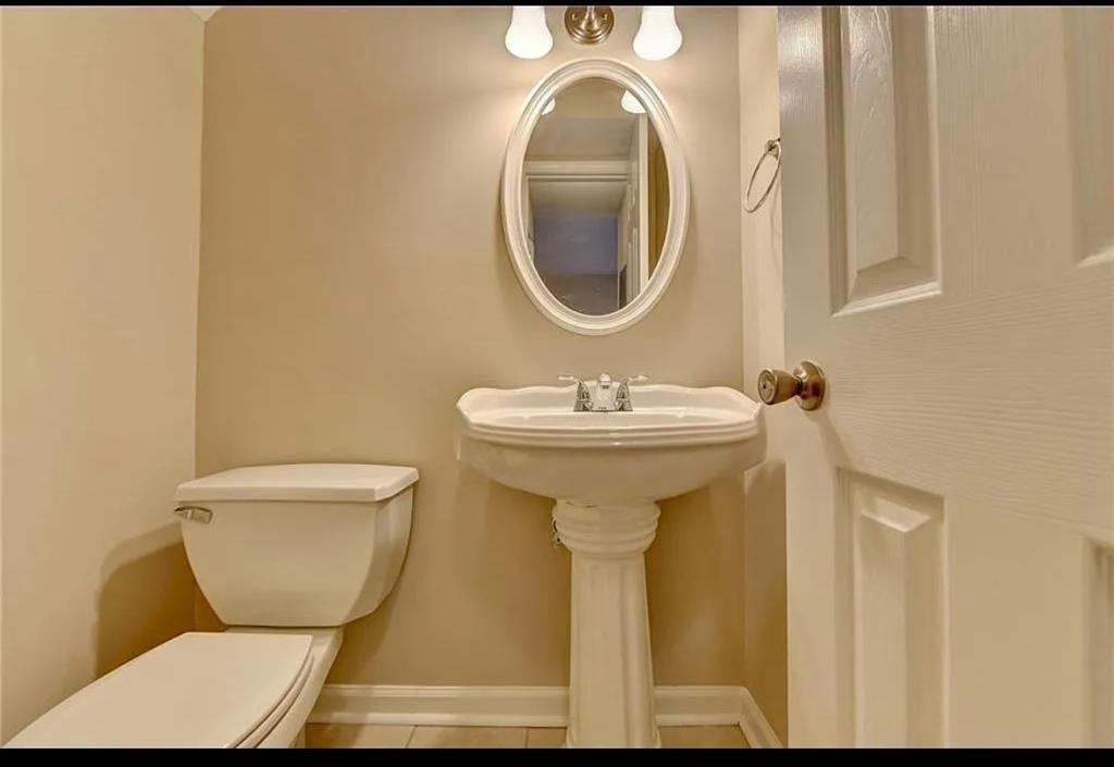 810 Summer Place - Photo 12