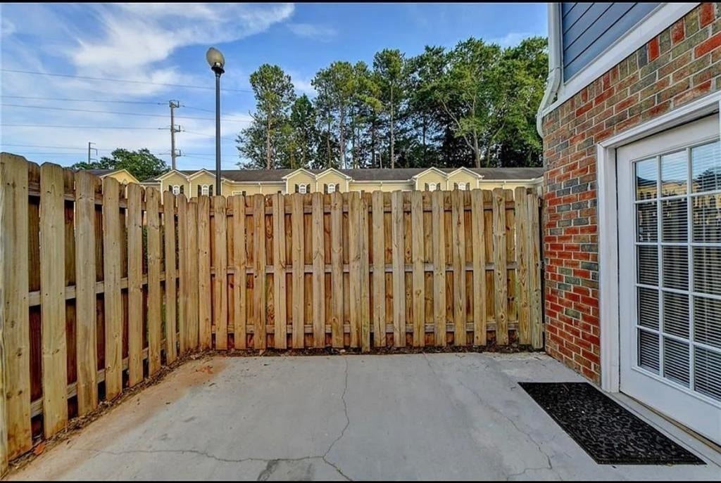 810 Summer Place - Photo 19