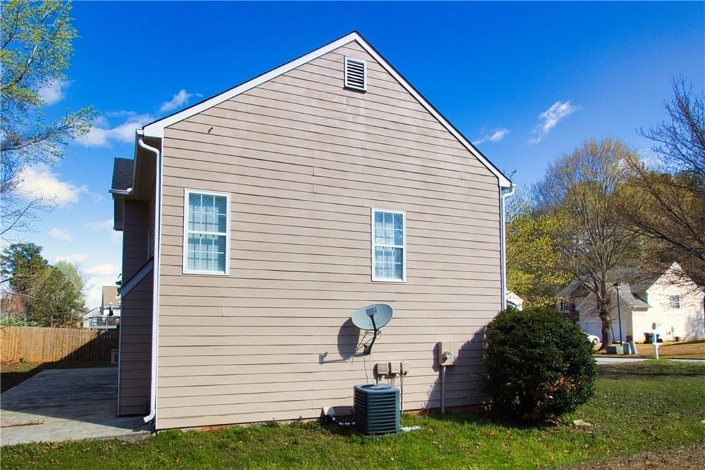 585 Chapel Walk Lane - Photo 35