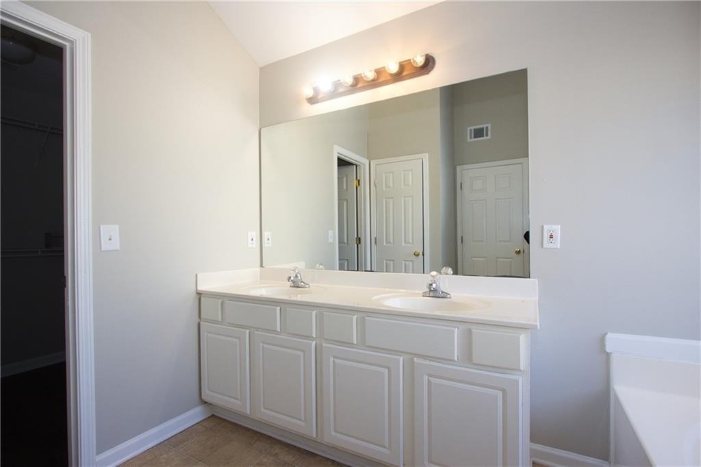 585 Chapel Walk Lane - Photo 20