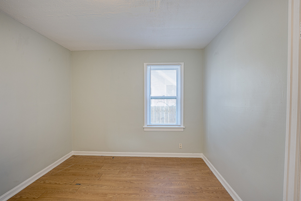 2208 Fremont Street - Photo 8