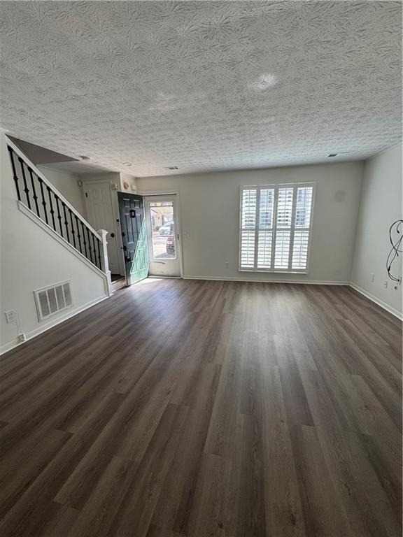2907 Queen Anne Court - Photo 3