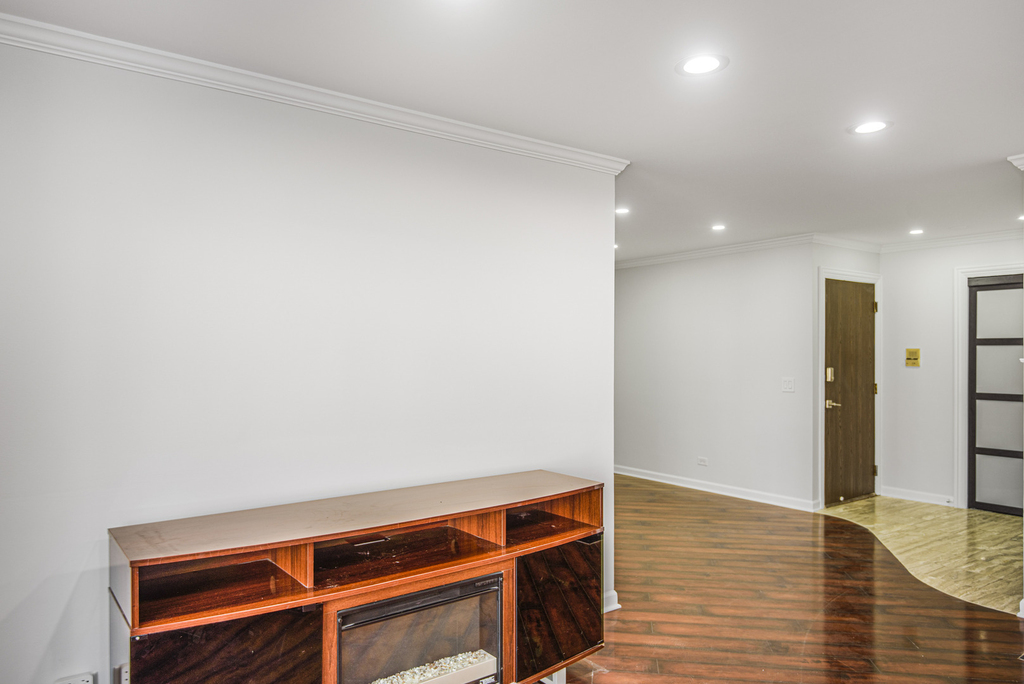 1168 Middlebury Lane - Photo 5