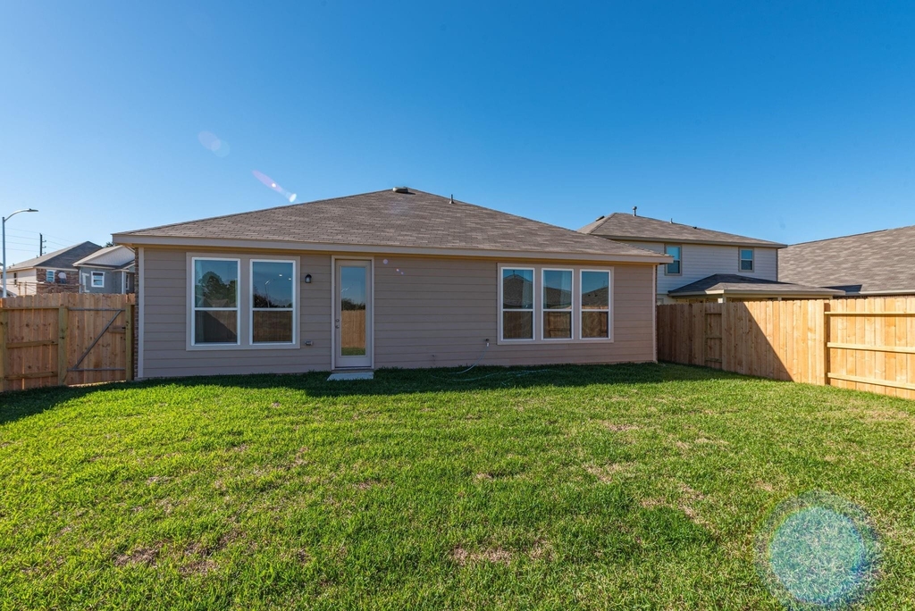 18206 Spruce Cottage Drive - Photo 21